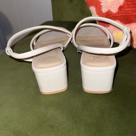 Cream Leather Block Heel Sandals - Picture 3 of 3